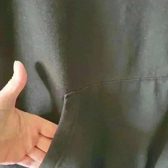 DOGS LIMITED Rappers with puppies hoodie. Men's size large - Picture 5 of 6